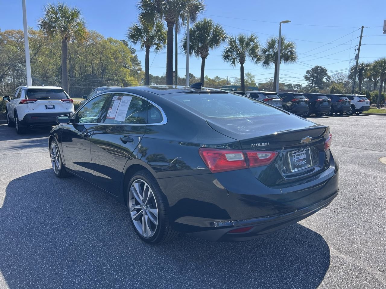 2023 Chevrolet Malibu LT photo 3
