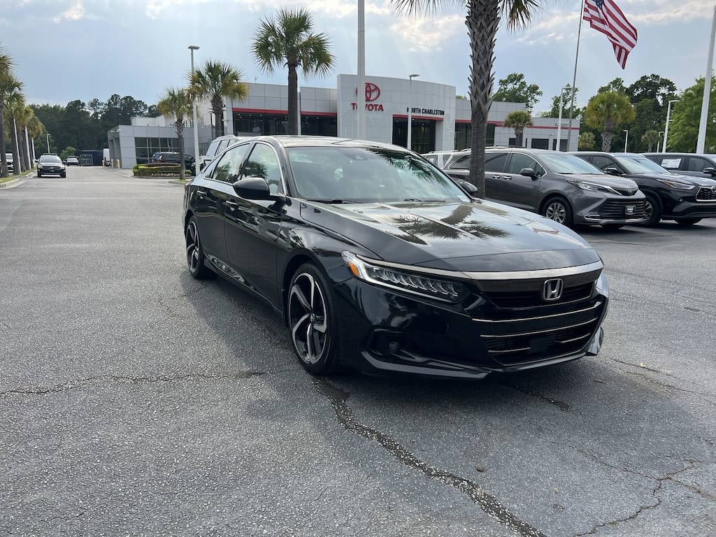 Used 2022 Honda Accord Sport SE Sedan