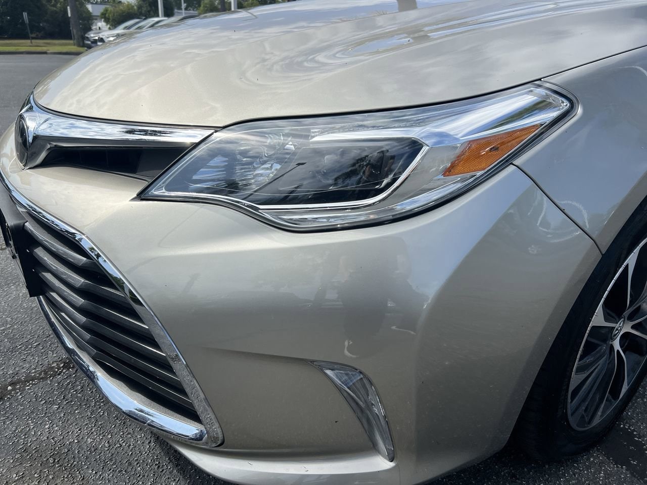 2017 Toyota Avalon XLE Premium photo 5
