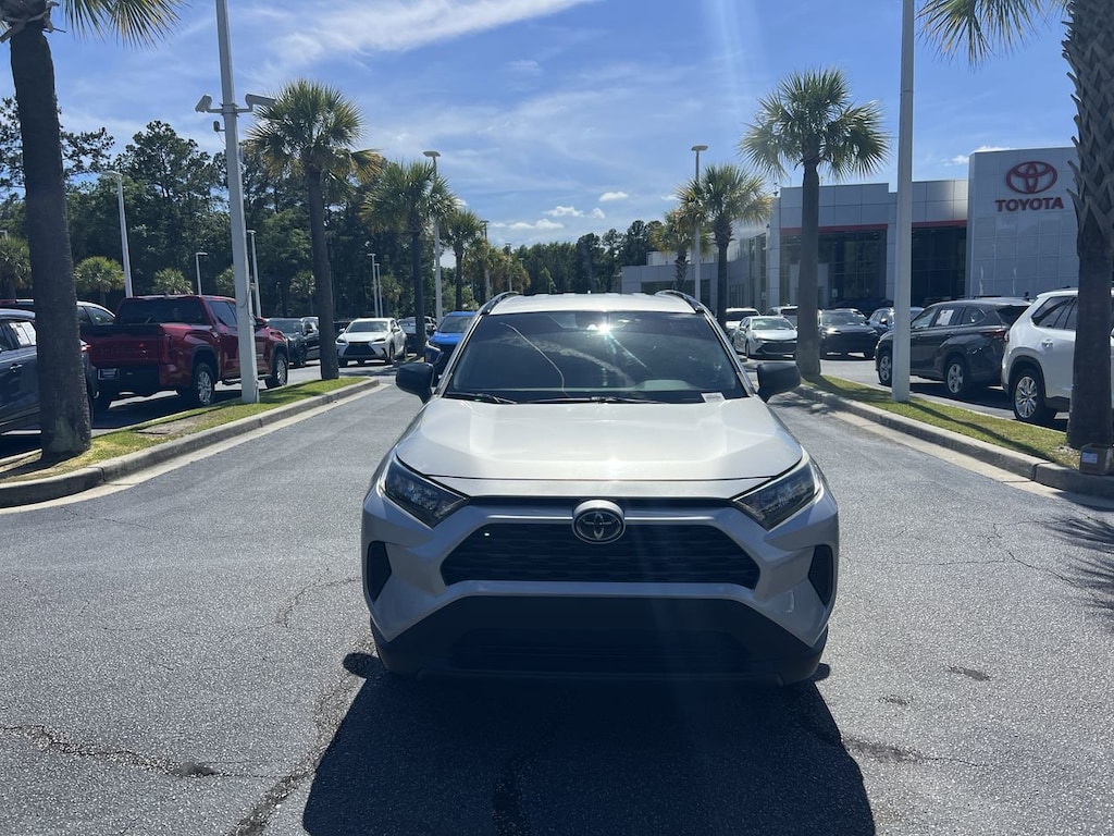 Used 2019 Toyota RAV4 LE SUV