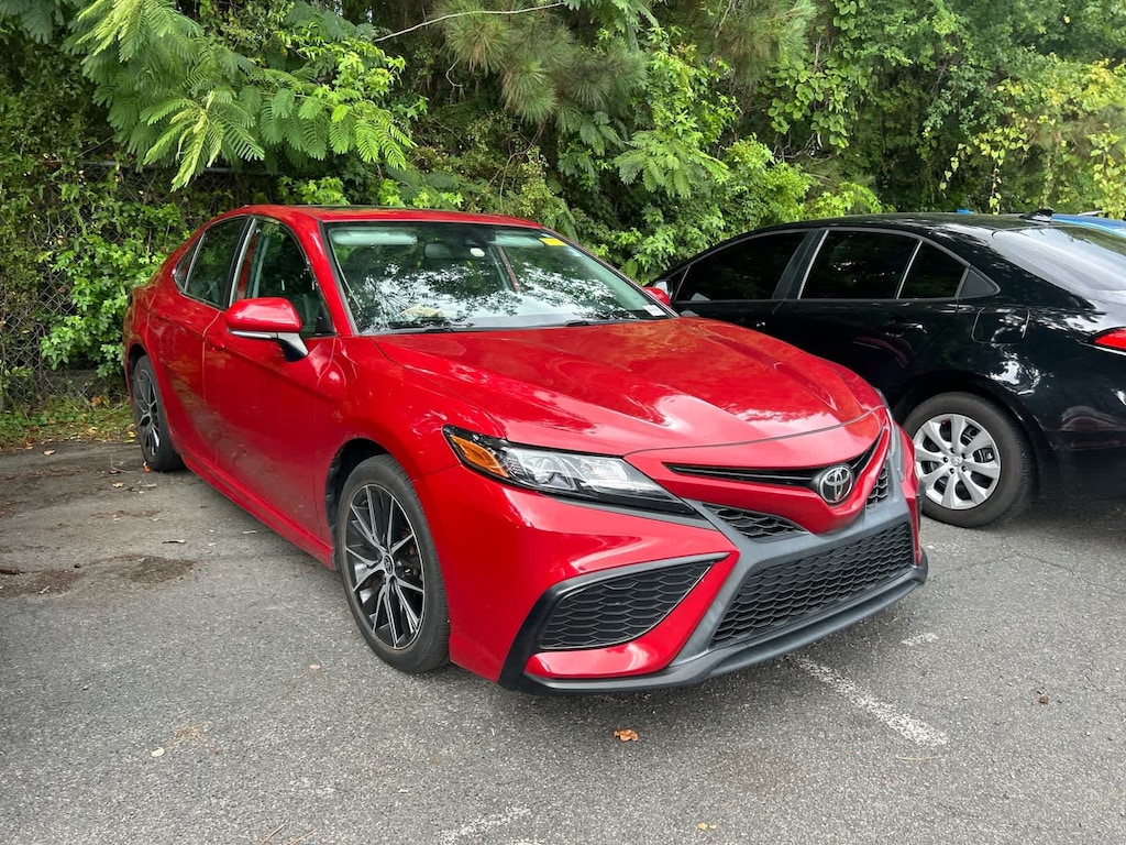Certified 2022 Toyota Camry SE Sedan