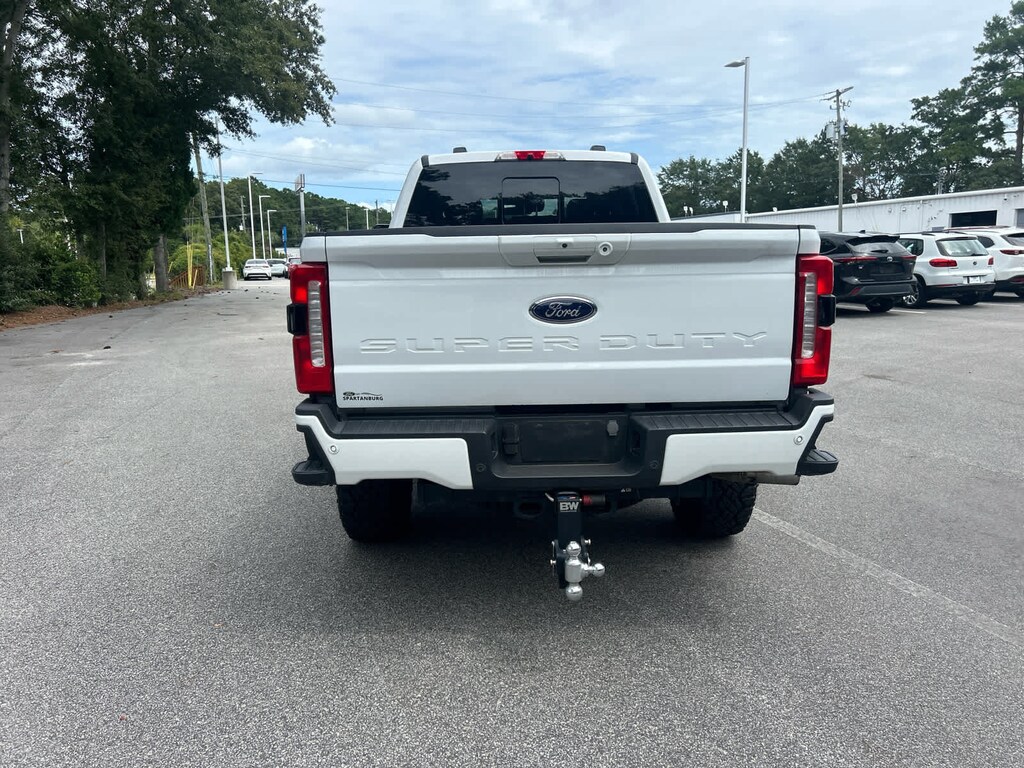 Used 2024 Ford Super Duty F-250 SRW LARIAT Pickup