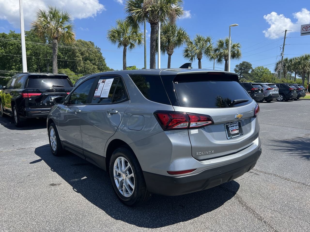 2024 Chevrolet Equinox LS photo 3