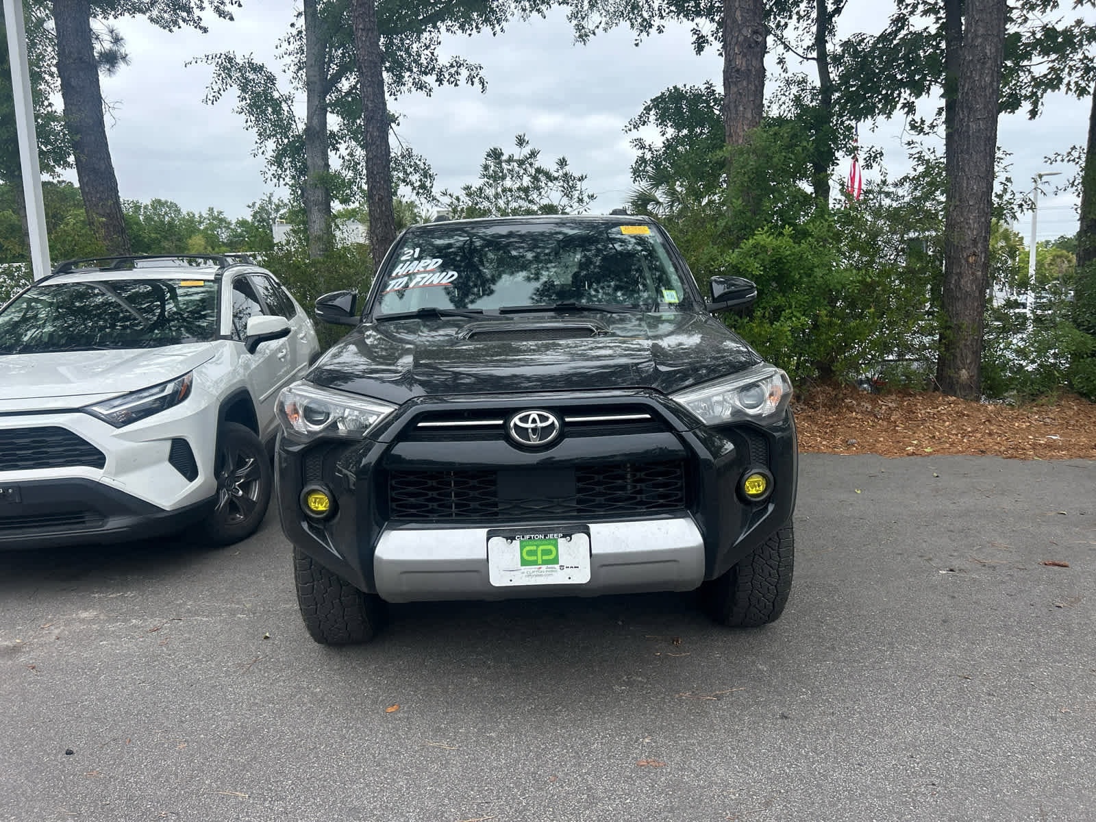 2021 Toyota 4Runner TRD Off Road Premium photo 2