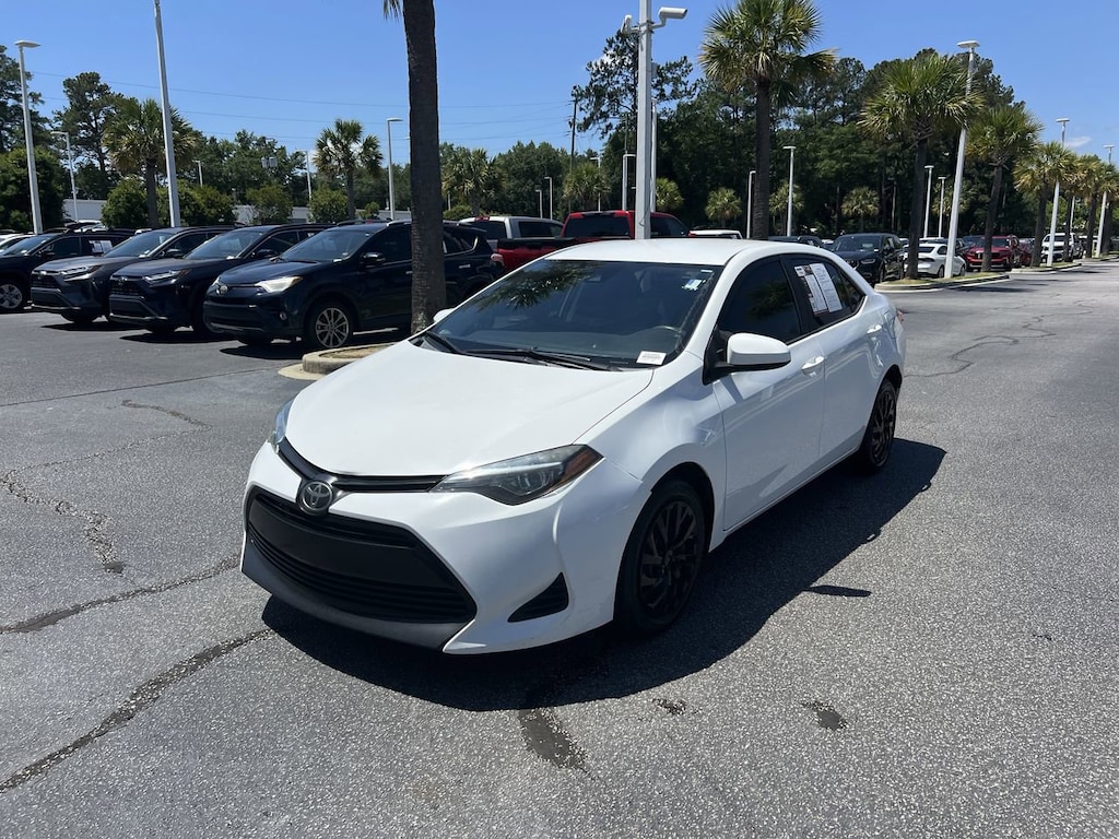 Used 2019 Toyota Corolla LE Sedan