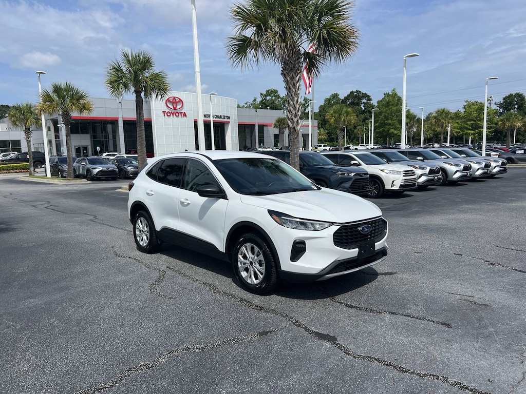 Used 2024 Ford Escape Active SUV