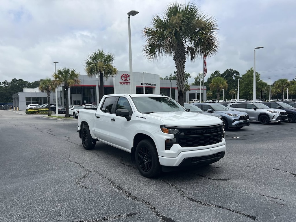Used 2023 Chevrolet Silverado 1500 Custom Pickup
