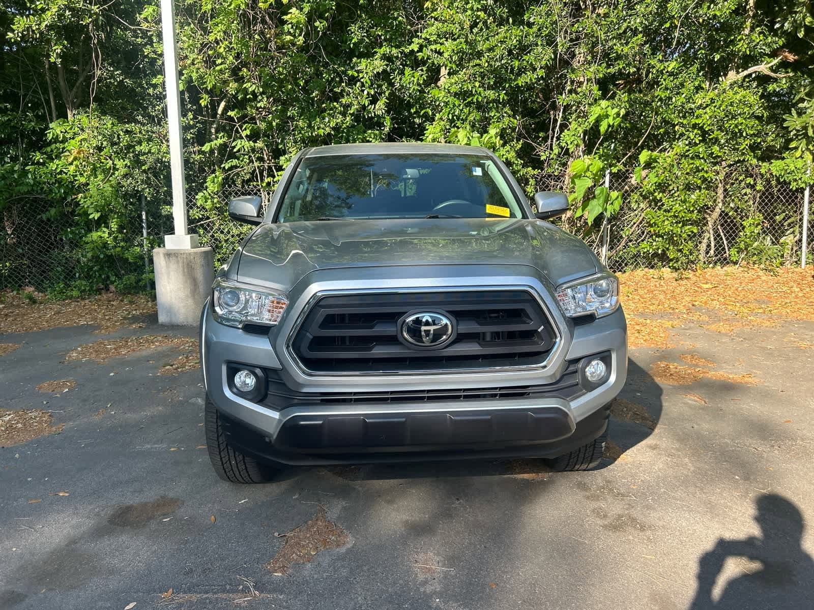 2023 Toyota Tacoma SR5 photo 2