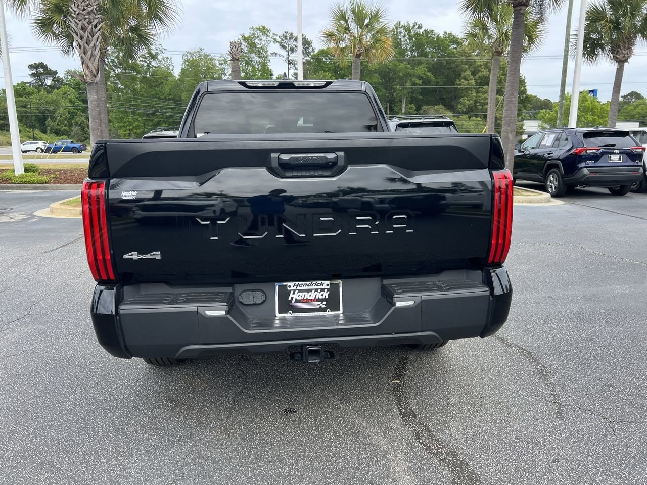 2023 Toyota Tundra SR5 photo 3