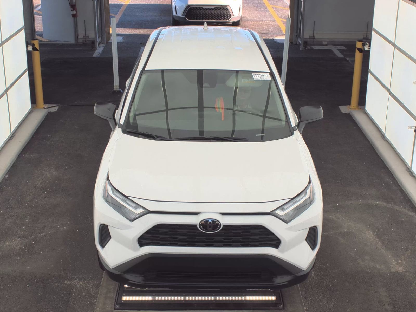 2024 Toyota RAV4 LE photo 2