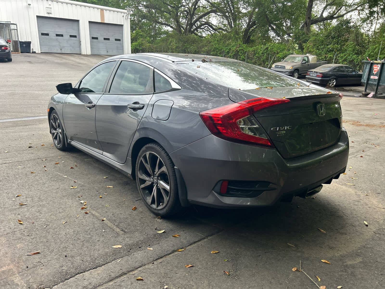 2019 Honda Civic Sport photo 2