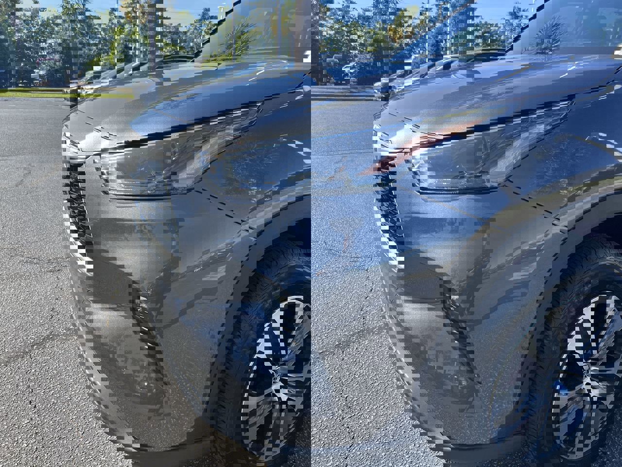 2023 Toyota Highlander XLE photo 4