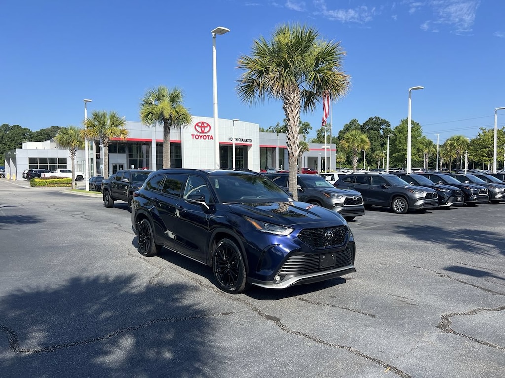 Certified 2025 Toyota Highlander XSE SUV