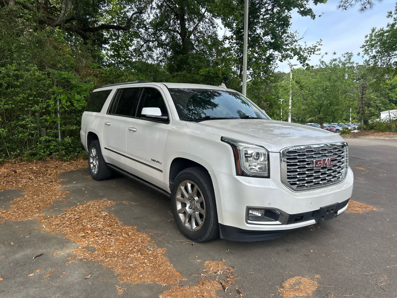 2018 GMC Yukon XL Denali photo 4