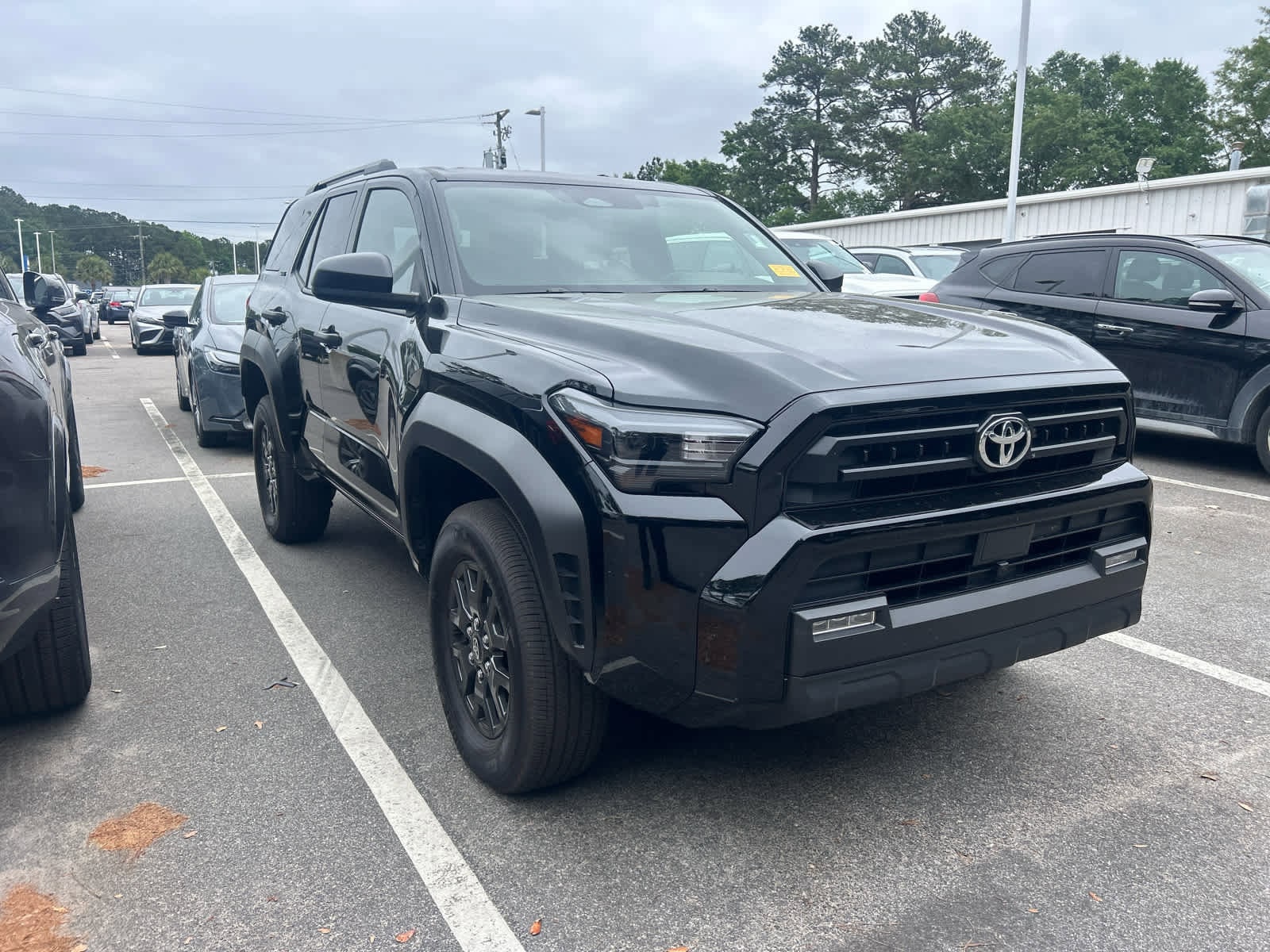 2025 Toyota 4Runner SR5 photo 6