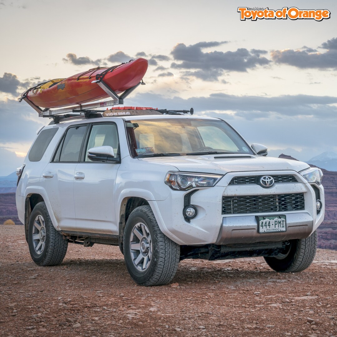 Used Cars Near Santa Ana Sell The 2016 Toyota 4runner Sr5 Suv Toyota Of Orange