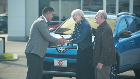 Shoppers Should Be Made To Feel Welcome At Used Car Dealerships Orange County.png