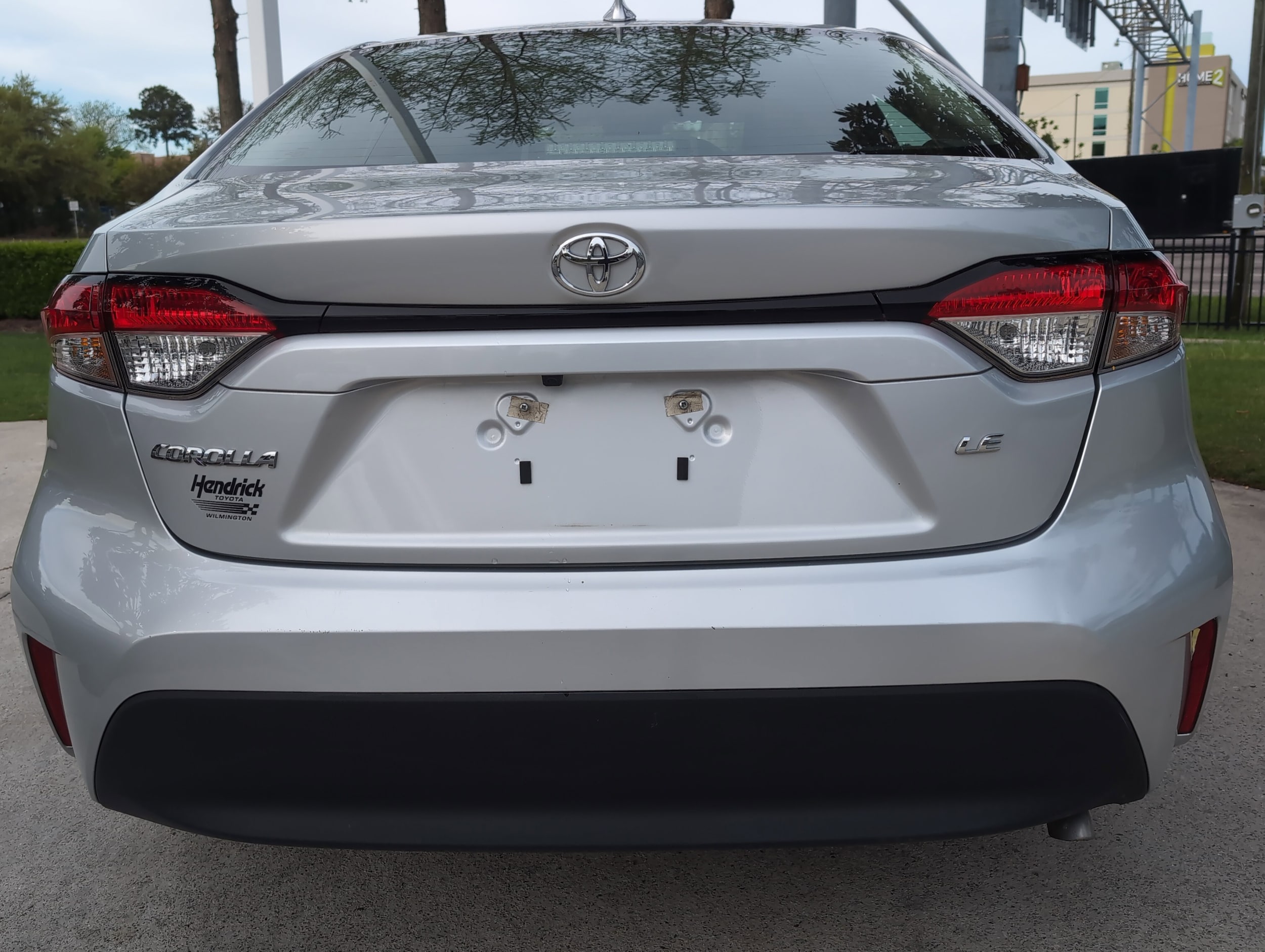 2024 Toyota Corolla LE photo 3