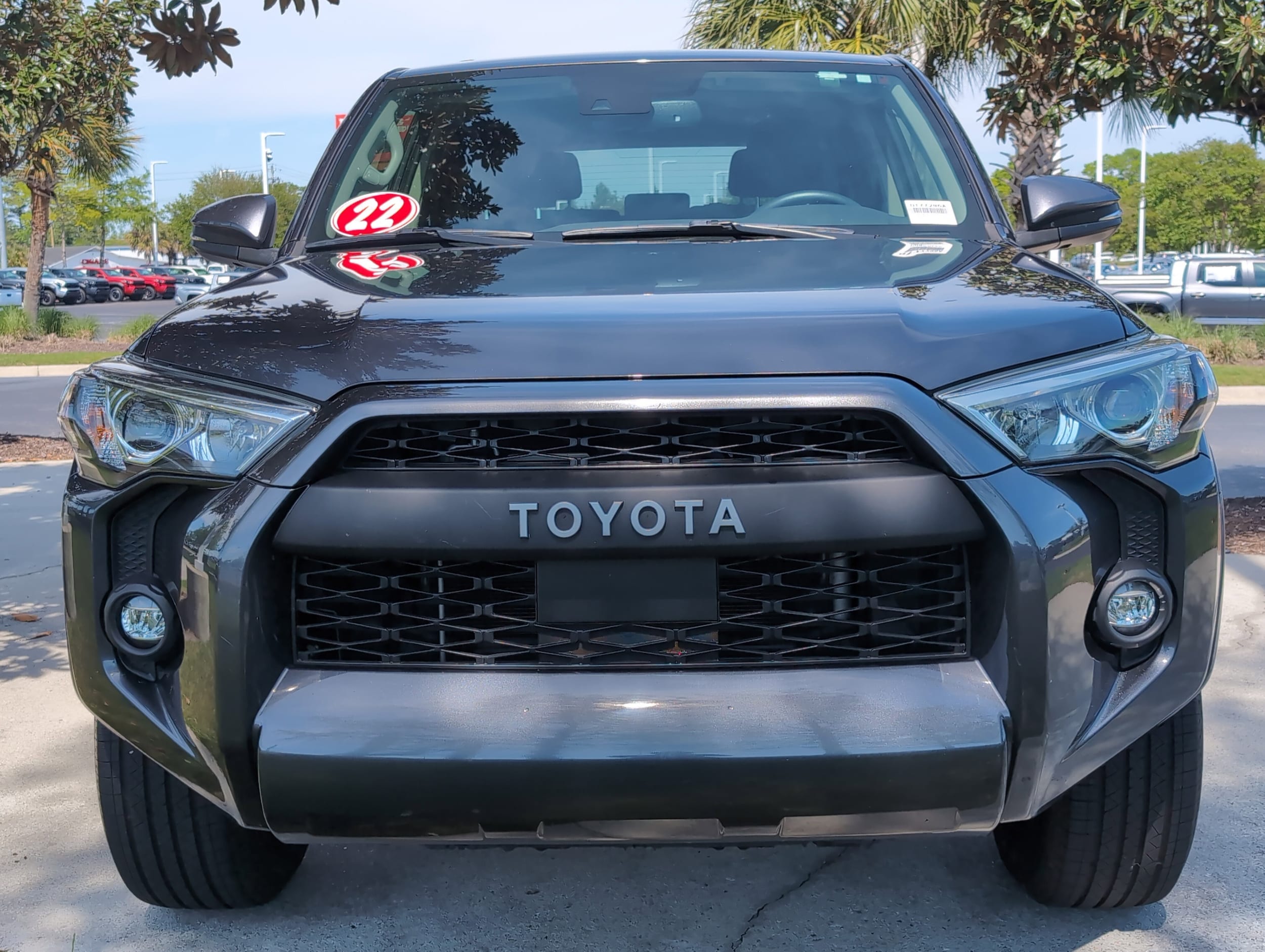 2022 Toyota 4Runner SR5 Premium photo 2
