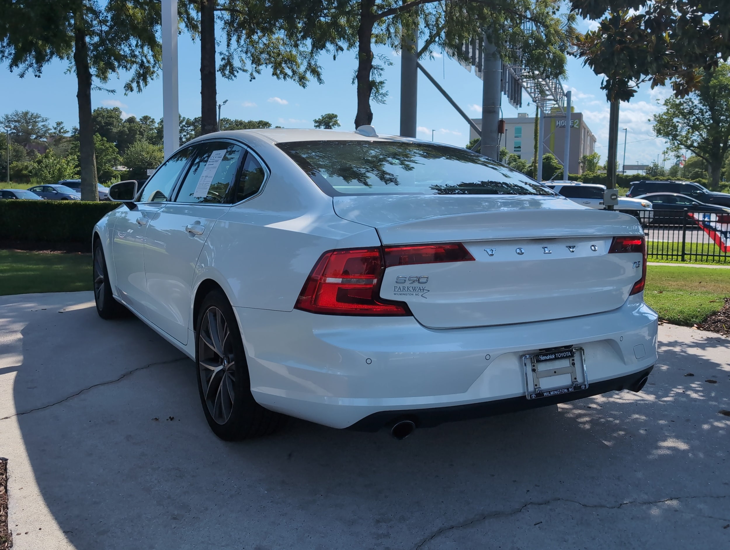 Volvo S90 Momentum