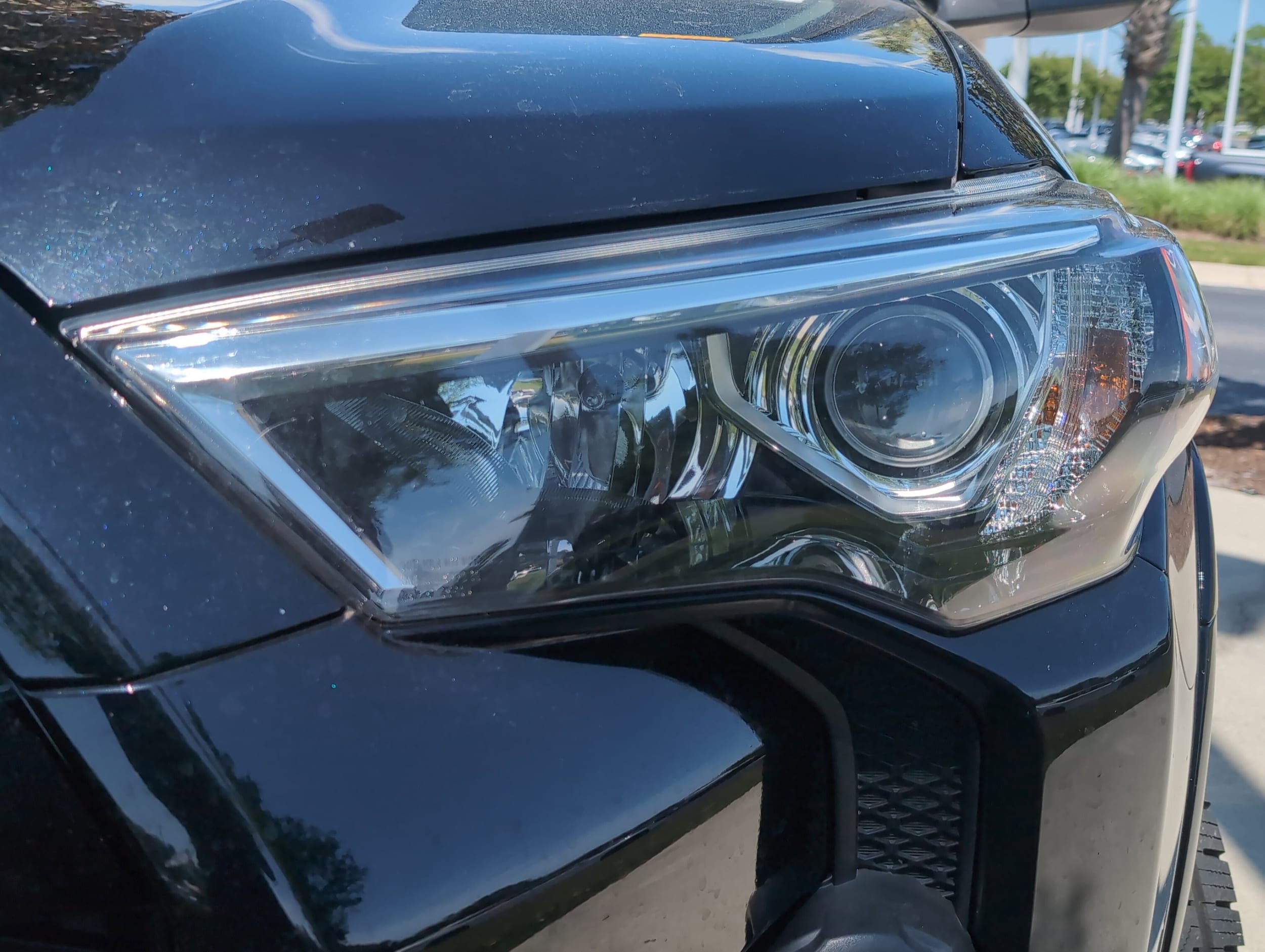 2016 Toyota 4Runner SR5 photo 6