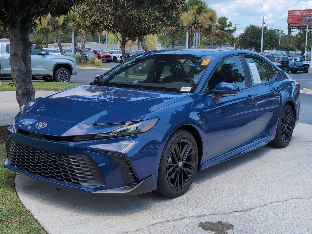 Certified 2025 Toyota Camry SE Sedan