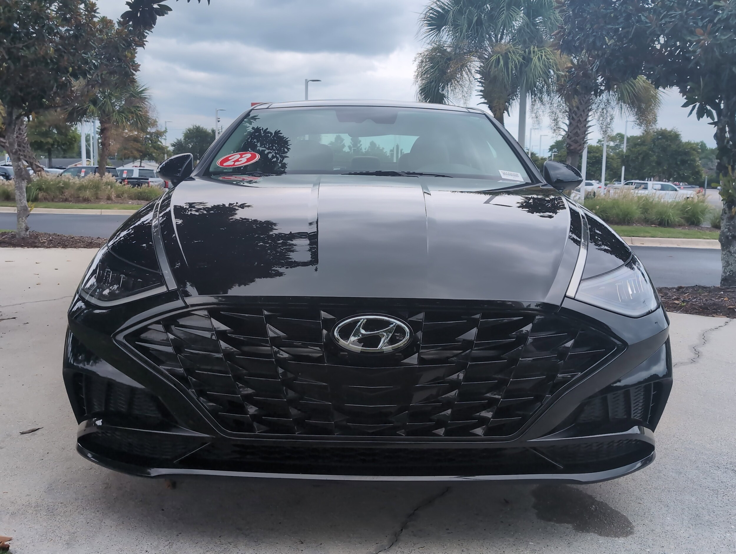 2023 Hyundai Sonata SEL photo 2