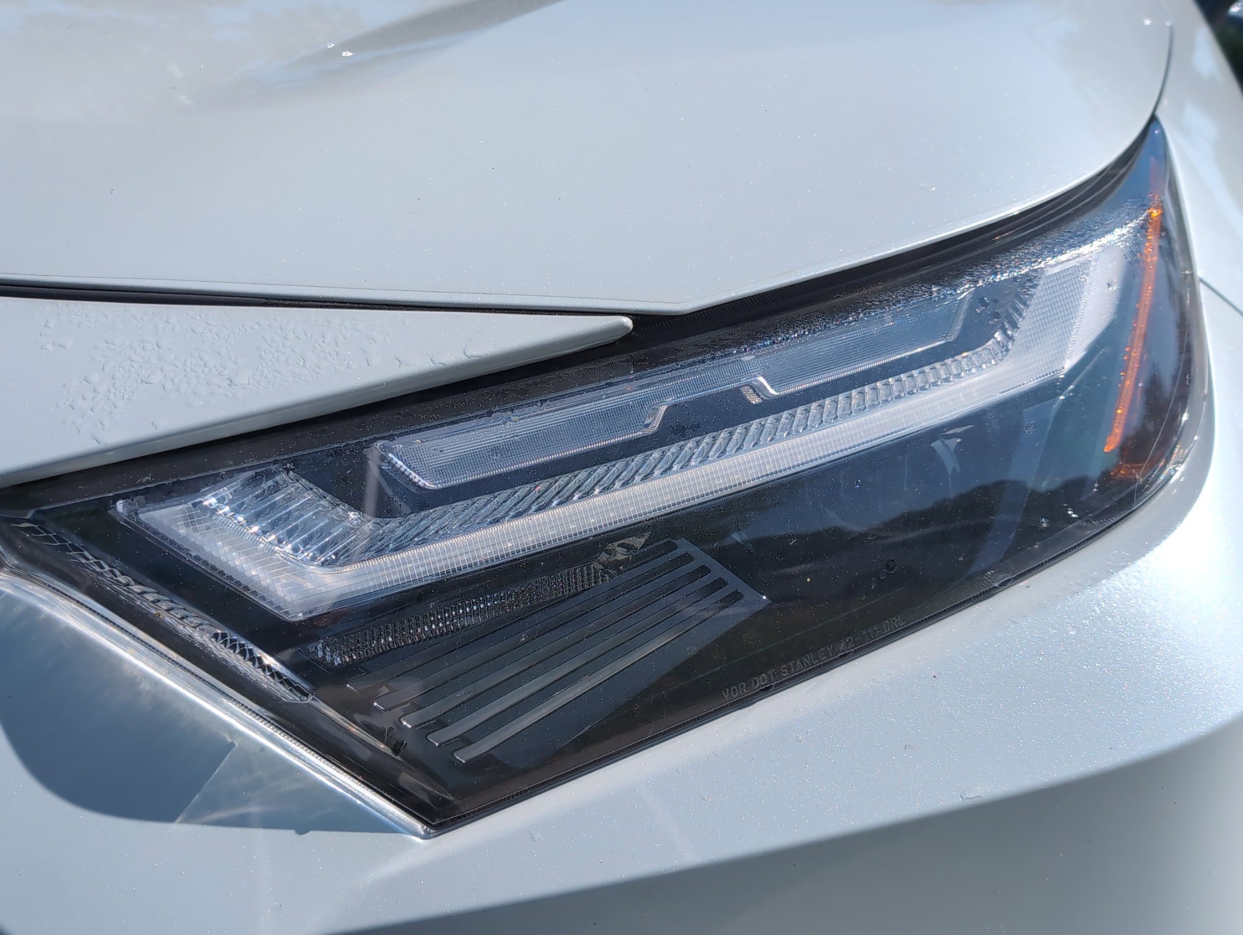 2023 Toyota RAV4 Hybrid XSE photo 6