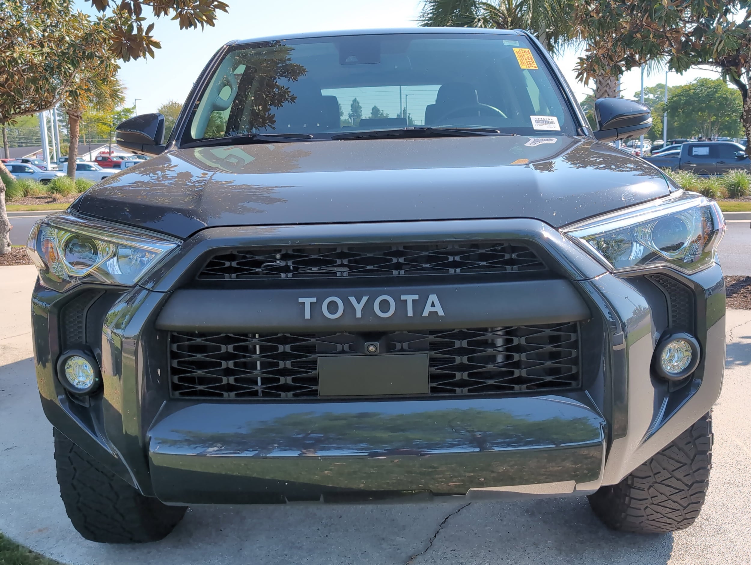 2024 Toyota 4Runner SR5 Premium photo 2