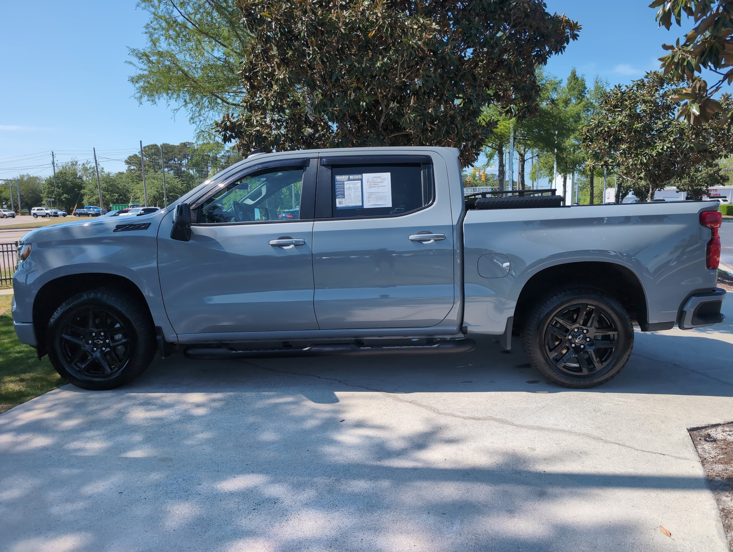 2024 Chevrolet Silverado 1500 RST photo 5