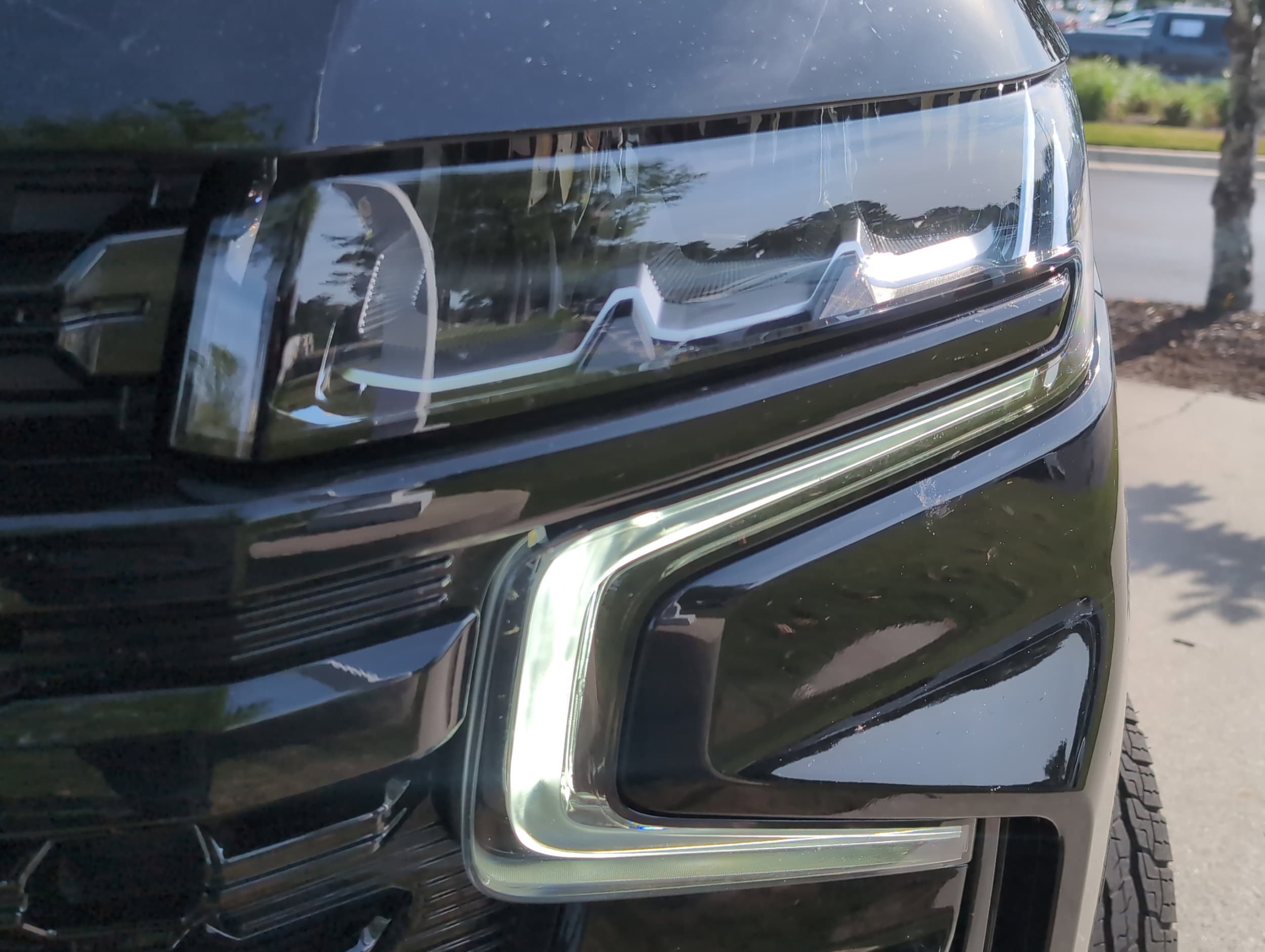 2024 Chevrolet Tahoe Z71 photo 5