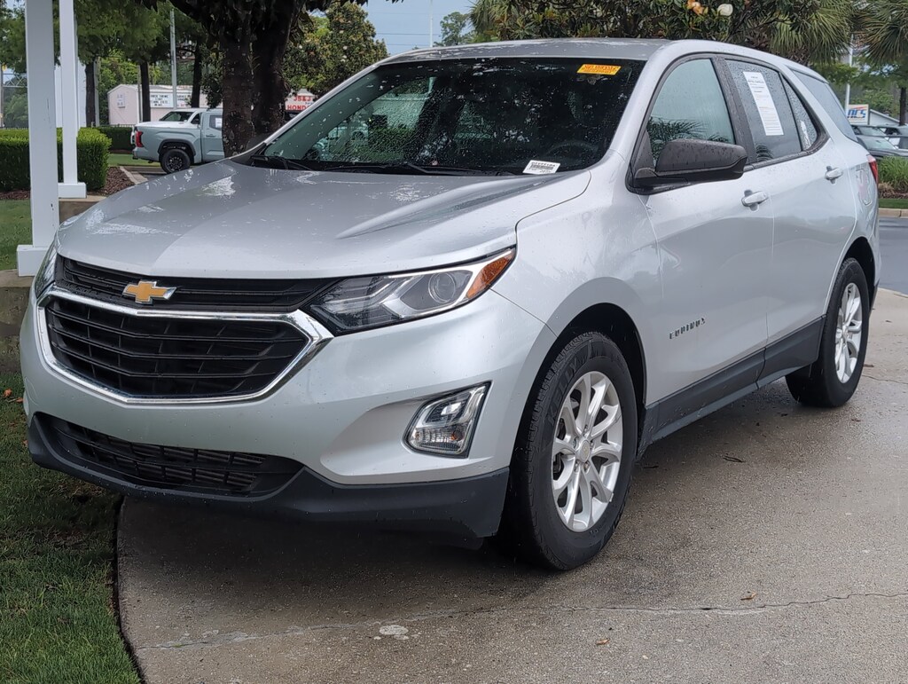 Used 2021 Chevrolet Equinox LS SUV