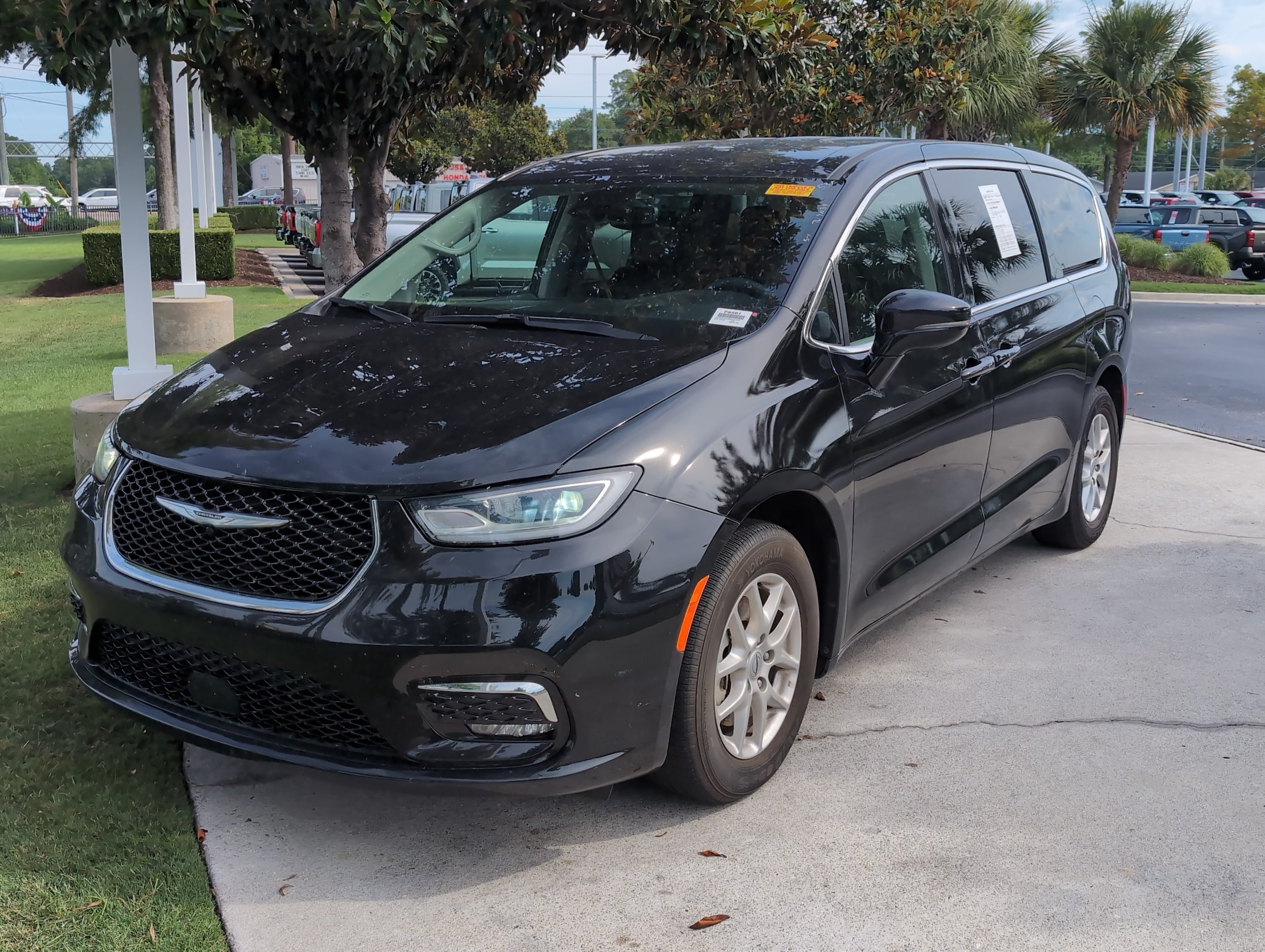 Chrysler Pacifica Touring L
