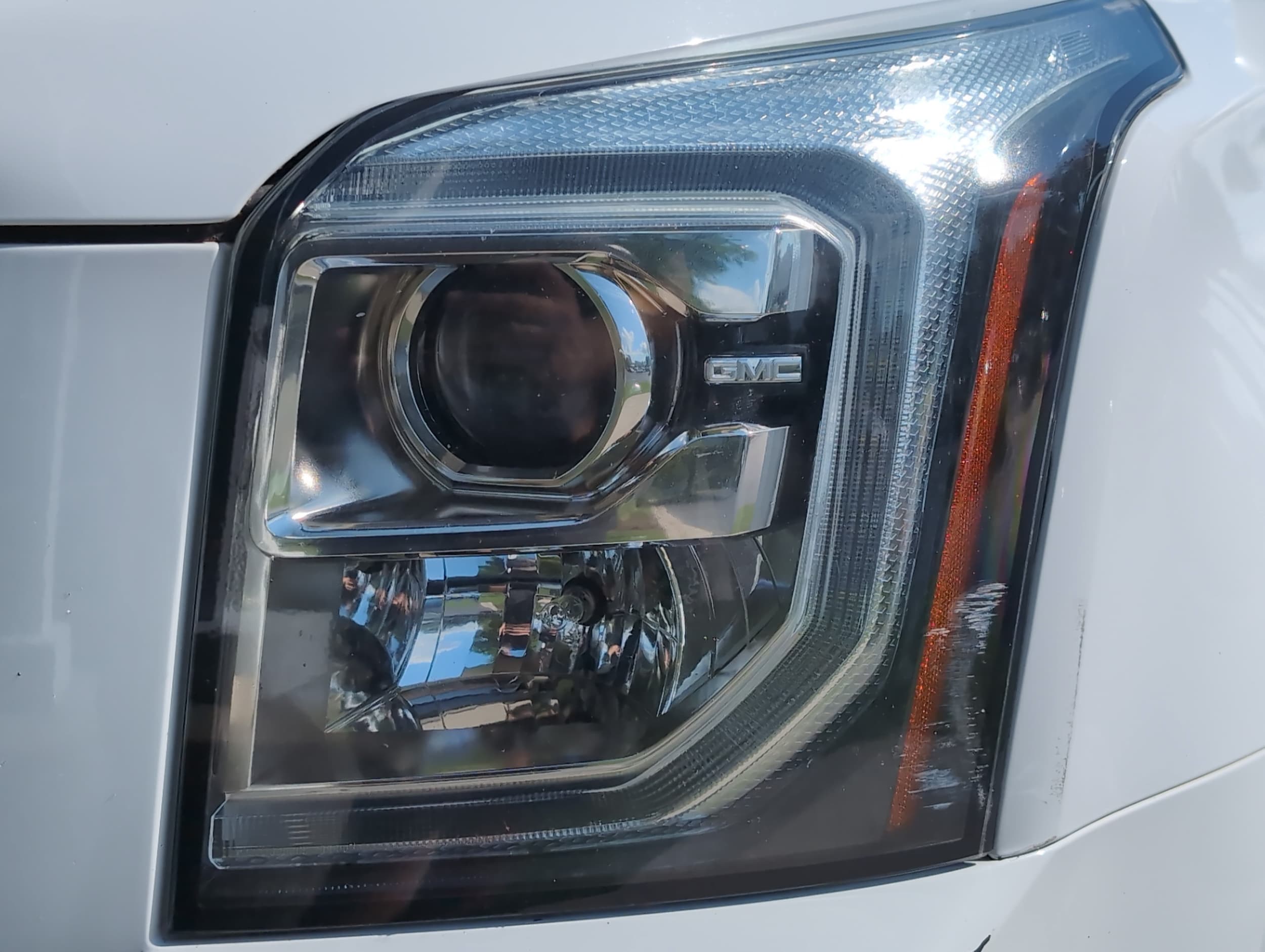 GMC Yukon SLT