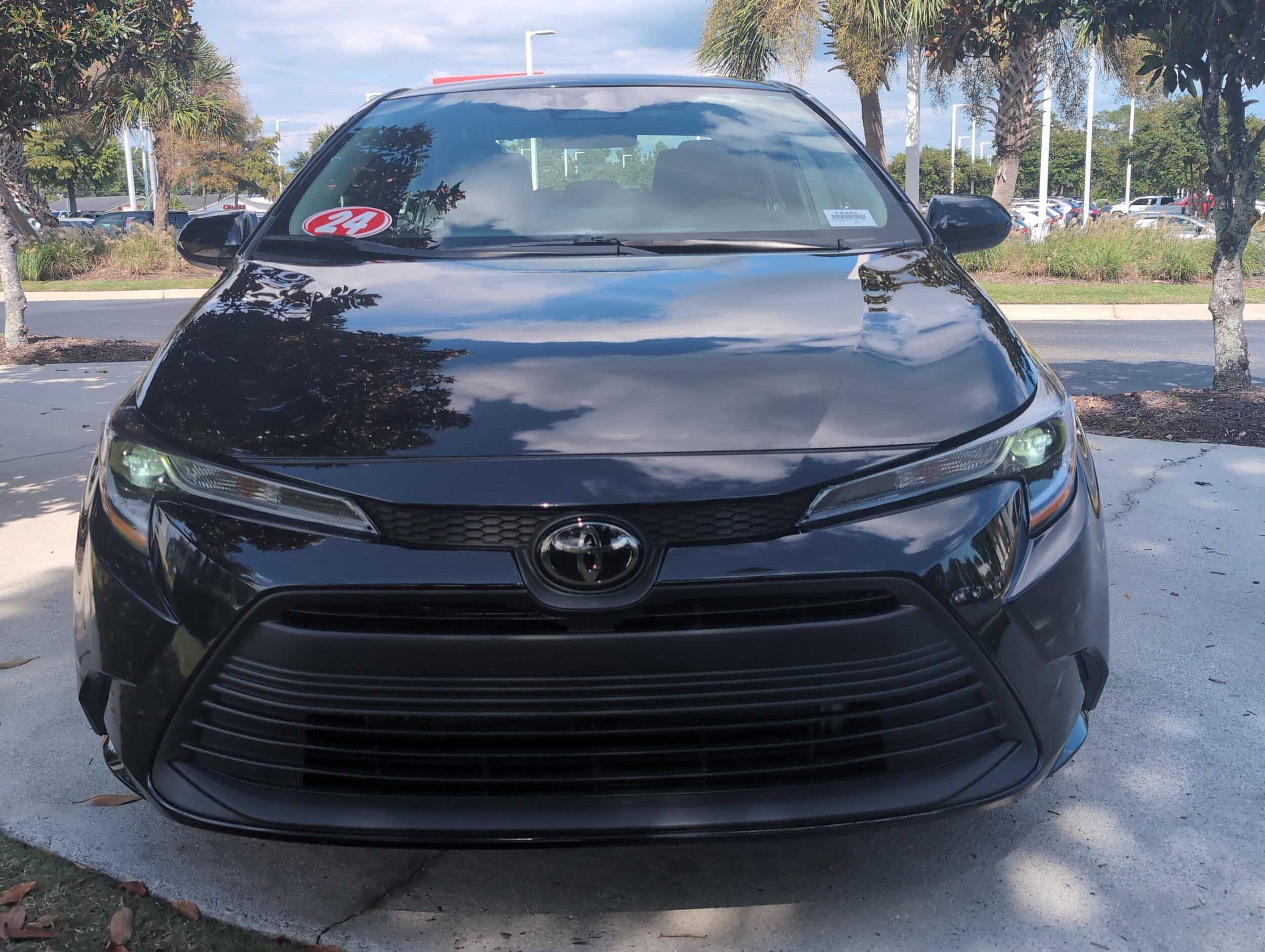 2024 Toyota Corolla LE photo 2