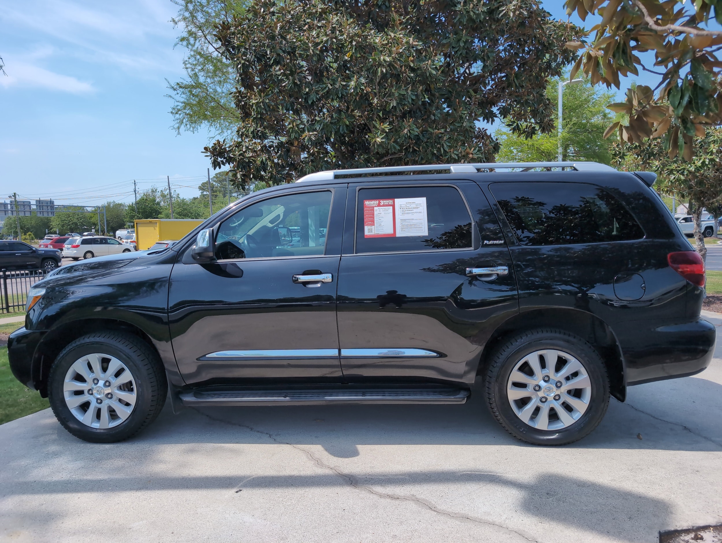2020 Toyota Sequoia Platinum photo 5