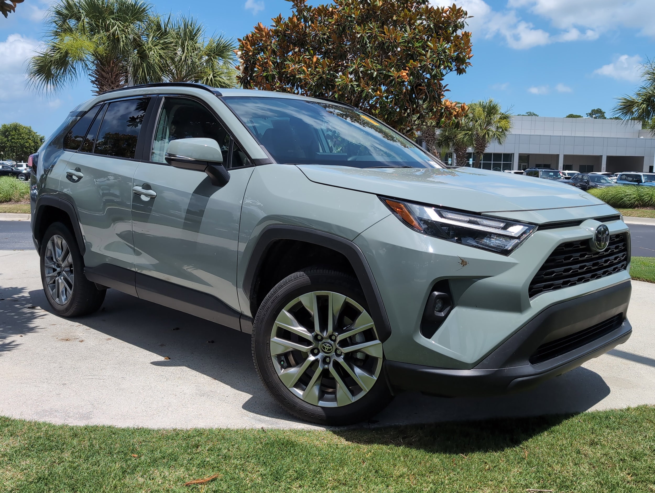 Certified 2022 Toyota RAV4 XLE Premium with VIN 2T3C1RFV8NW192921 for sale in Northfield, Minnesota