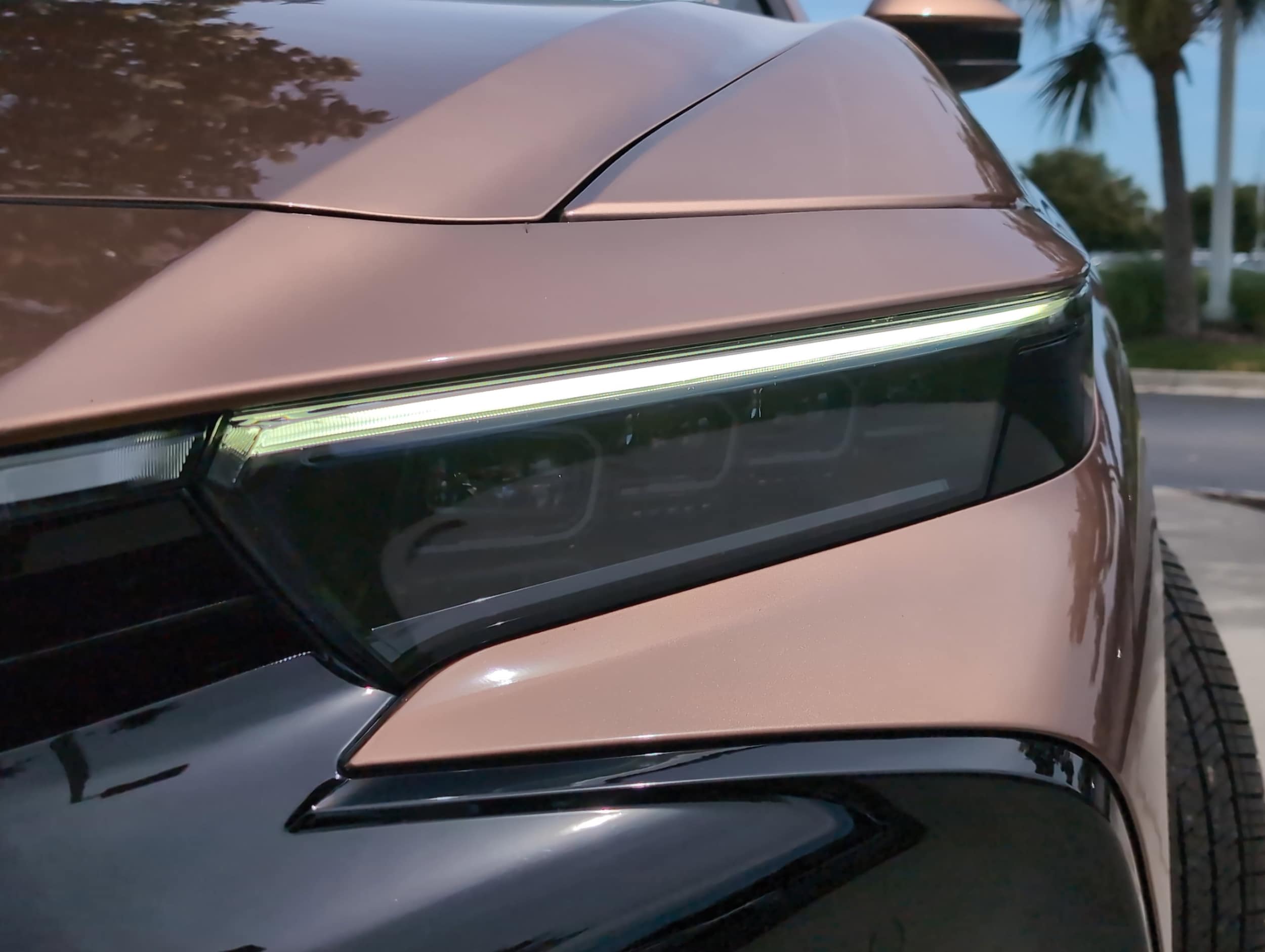 2025 Toyota Crown Platinum photo 5