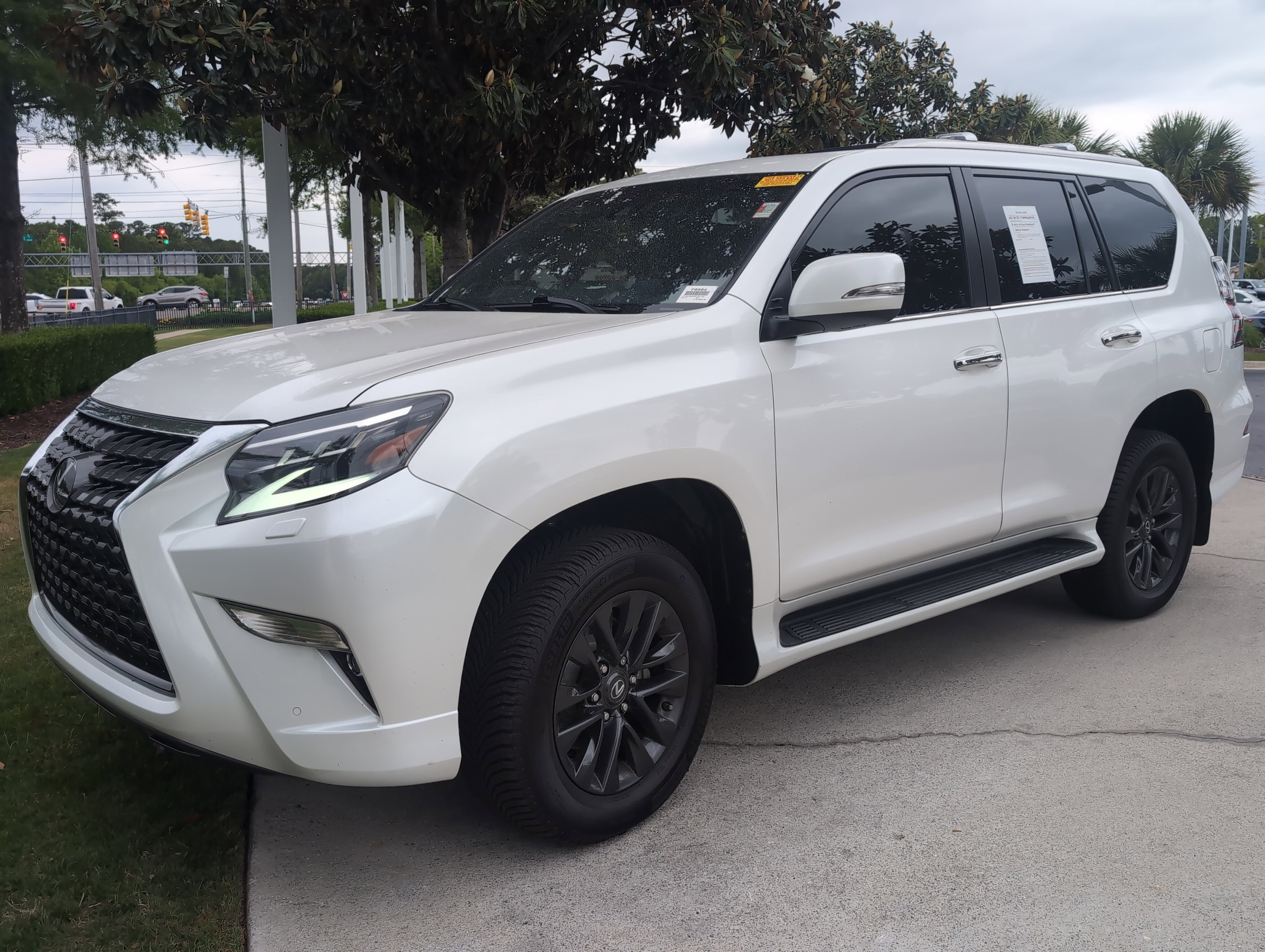2023 LEXUS GX GX 460 Premium photo 4