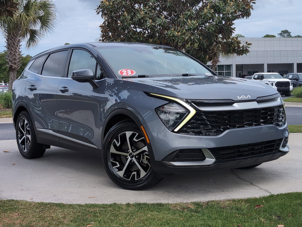 Used 2023 Kia Sportage EX SUV