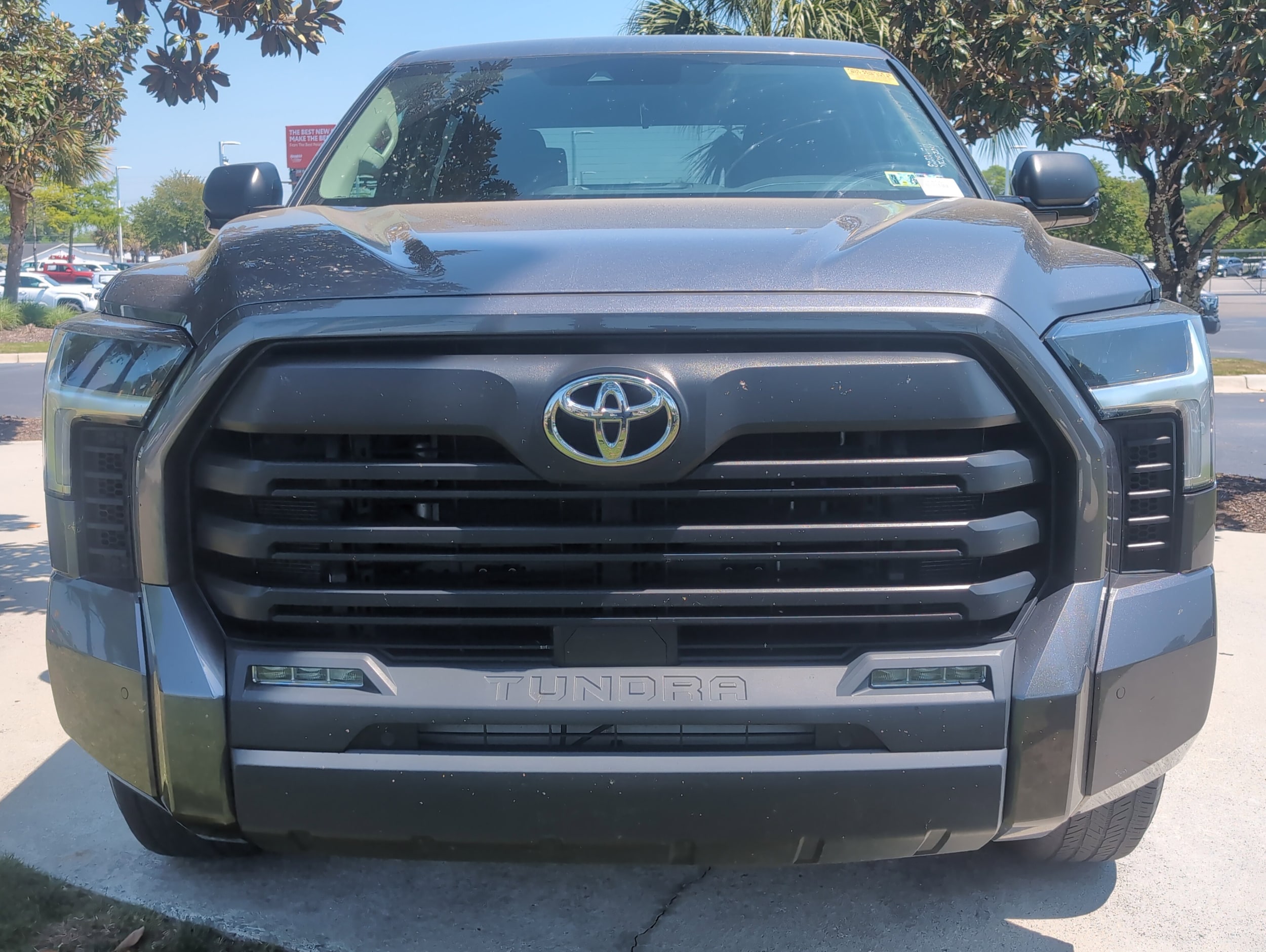 2022 Toyota Tundra 2WD SR5 photo 2