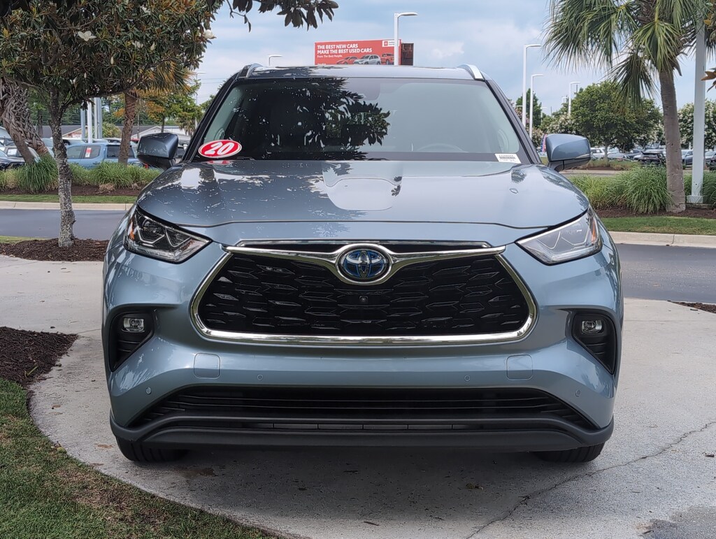Used 2020 Toyota Highlander Hybrid Limited SUV