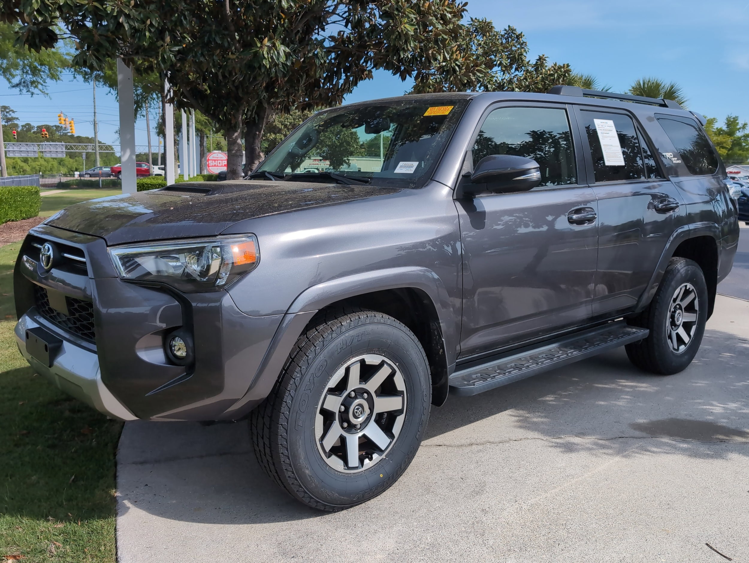 2022 Toyota 4Runner TRD Off Road Premium photo 5