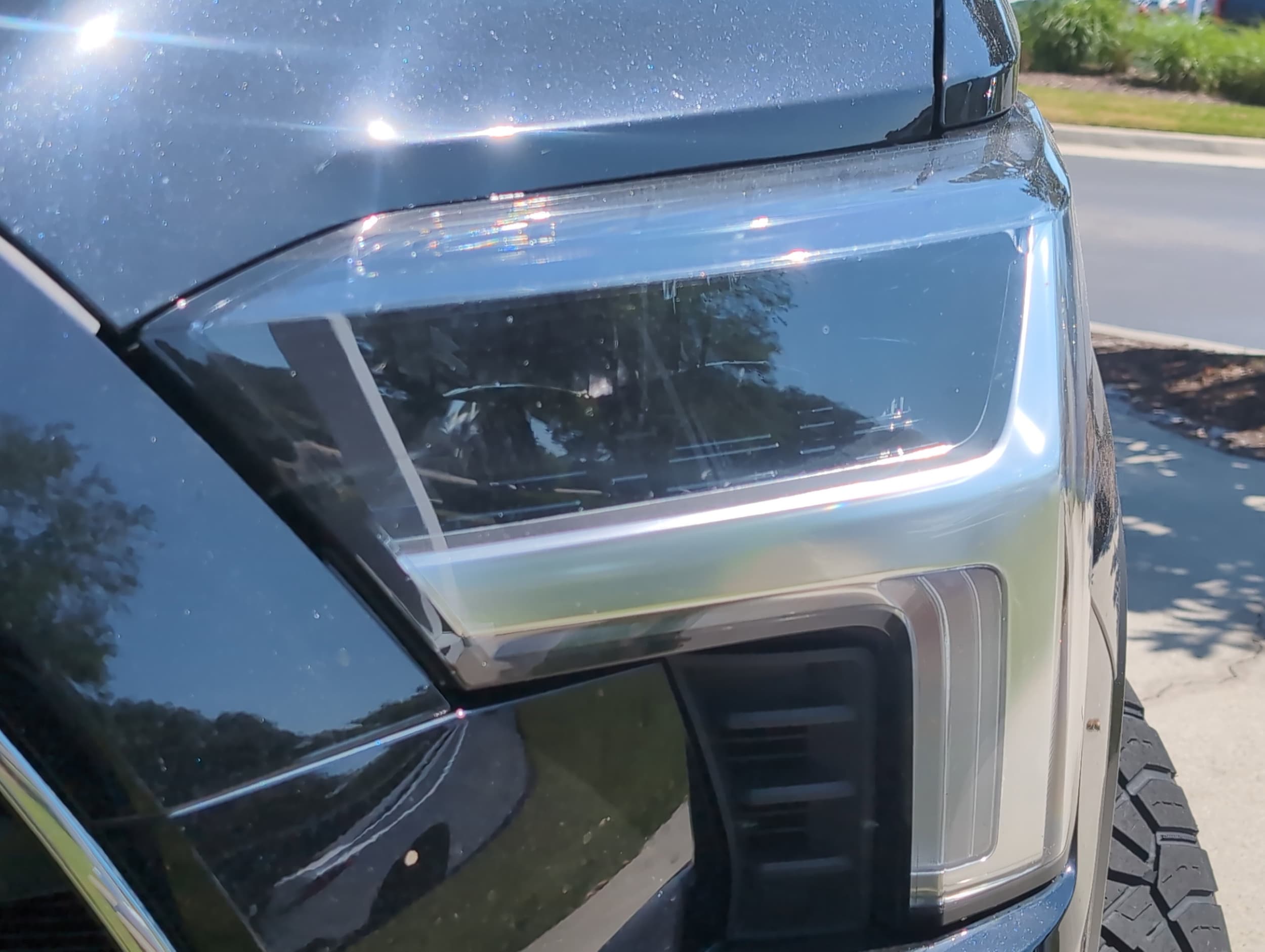 2024 Toyota Sequoia SR5 photo 6