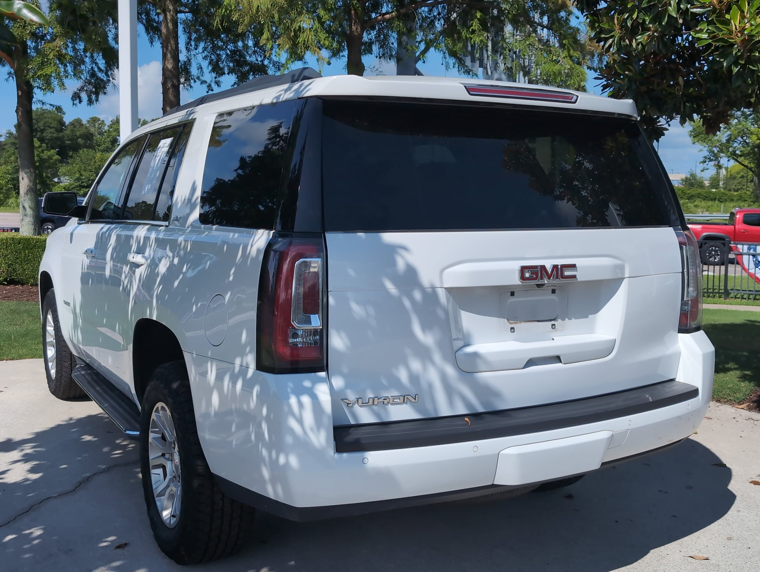 GMC Yukon SLT