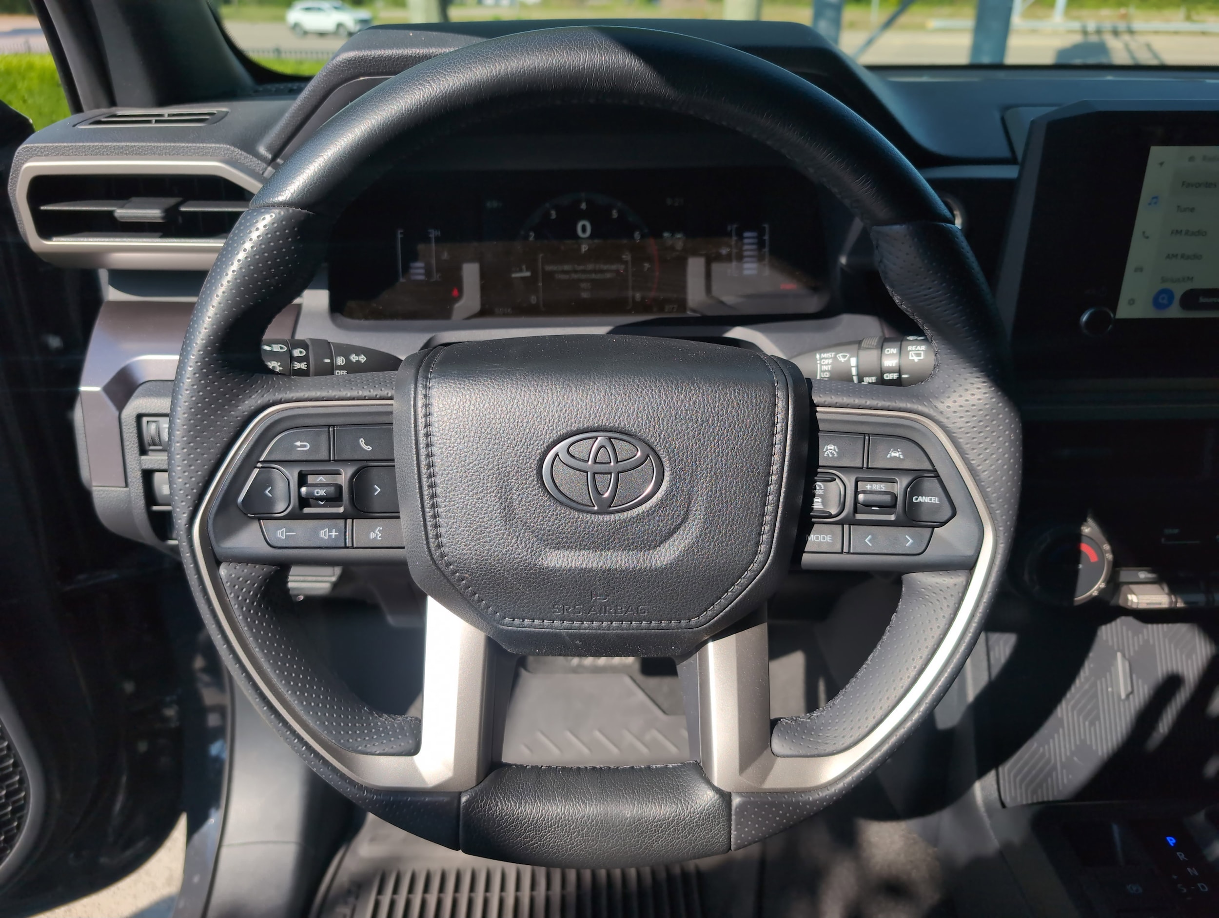 2025 Toyota 4Runner SR5 photo 3