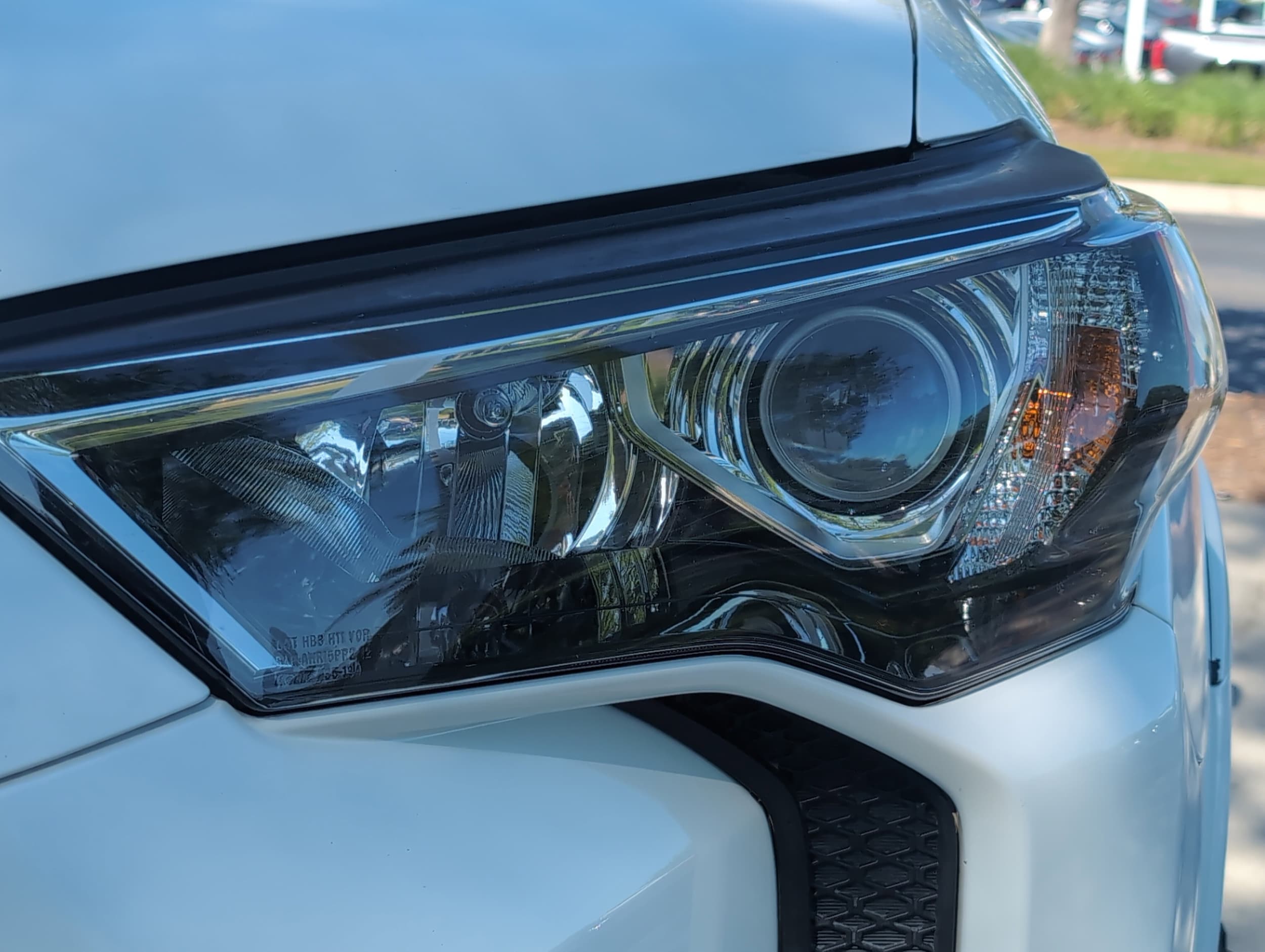 2018 Toyota 4Runner SR5 Premium photo 4