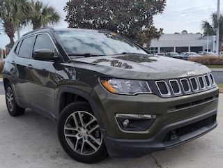 2020 Jeep Compass Latitude w/Sun/Safety Pkg SUV