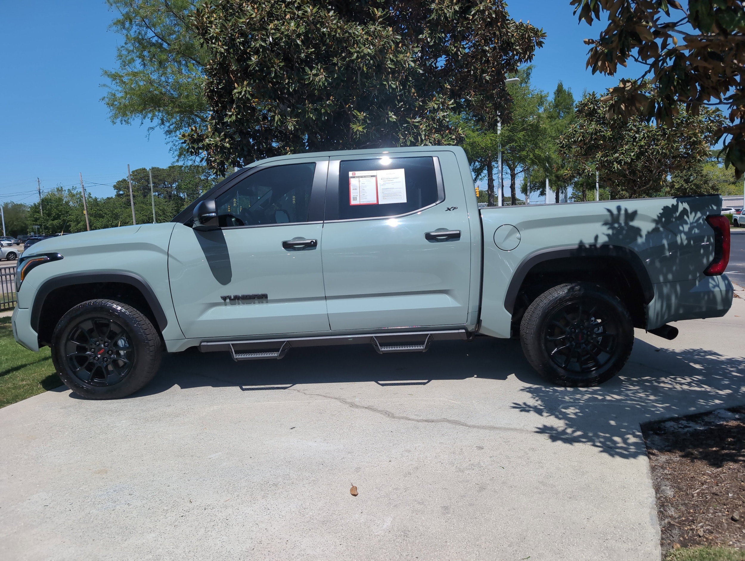 2025 Toyota Tundra 4WD SR5 photo 6