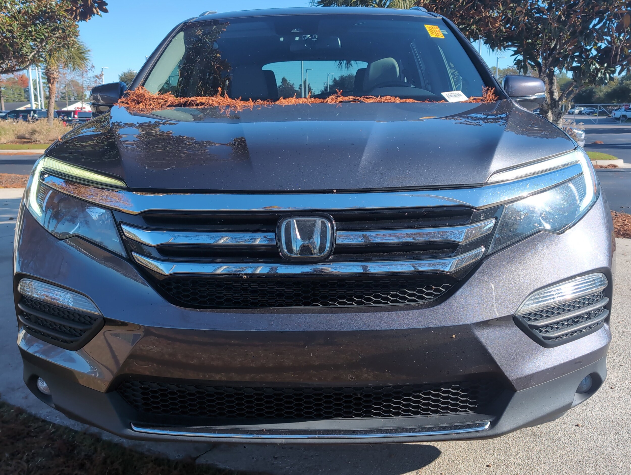 2018 Honda Pilot Touring photo 2